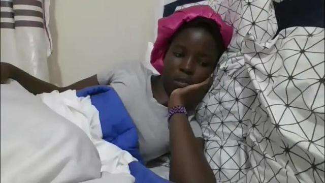 Image 8 of pretty_petite_ebony Stream on Chaturbate on 1 month ago