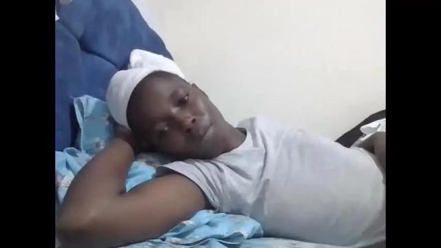 Image 12 of pretty_petite_ebony Stream on Chaturbate on 10 days ago