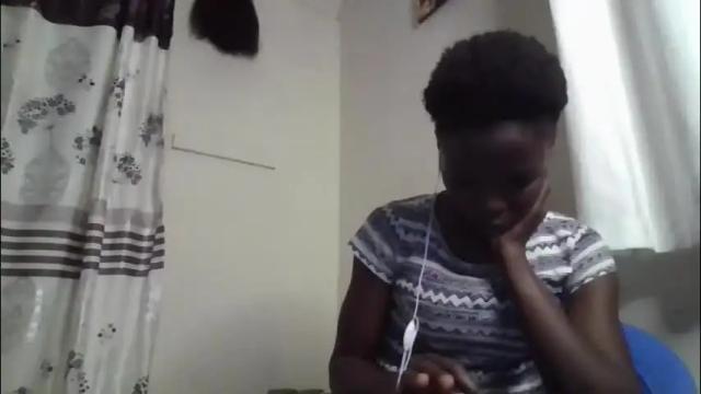 Image 10 of pretty_petite_ebony Stream on Chaturbate on 6 days ago