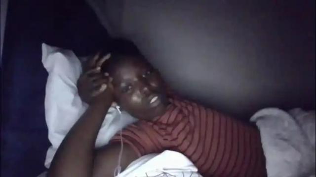 Image 12 of pretty_petite_ebony Stream on Chaturbate on 1 day ago