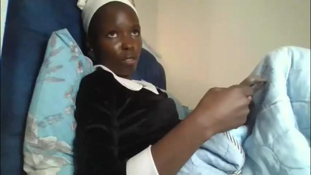 Image 3 of pretty_petite_ebony Stream on Chaturbate on 1 month ago