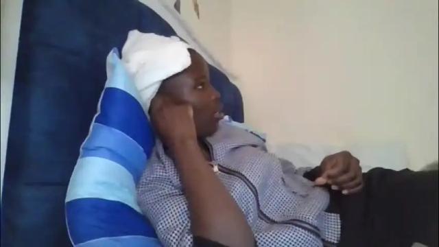 Image 7 of pretty_petite_ebony Stream on Chaturbate on 1 month ago