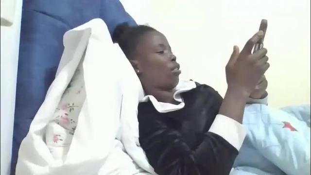 Image 4 of pretty_petite_ebony Stream on Chaturbate on 23 days ago