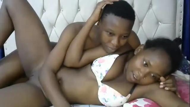 Image 12 of pretty_pink02 Stream on Chaturbate on 2 months ago