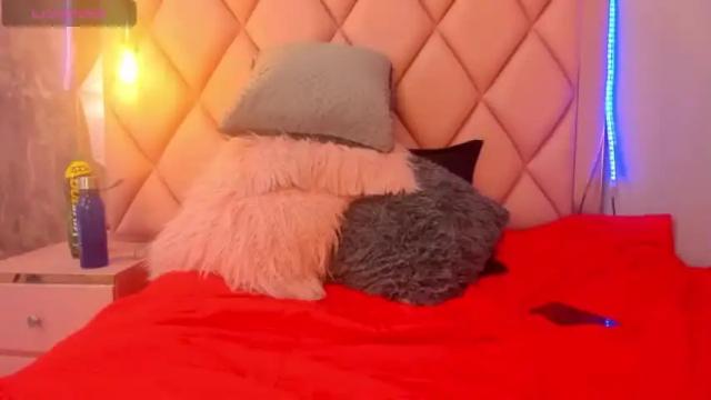 Image 12 of pretty_soffi_ Stream on Chaturbate on 22 months ago