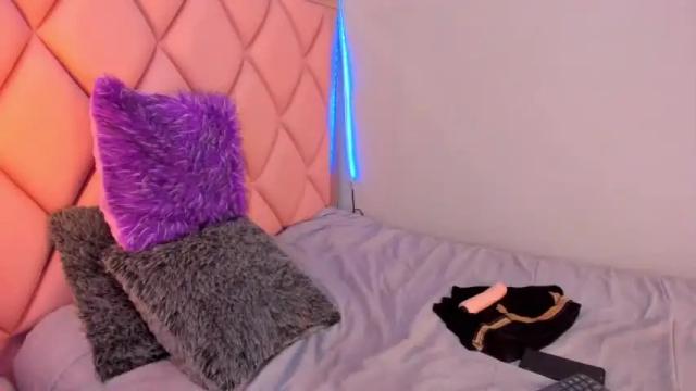 Image 10 of pretty_soffi_ Stream on Chaturbate on 22 months ago