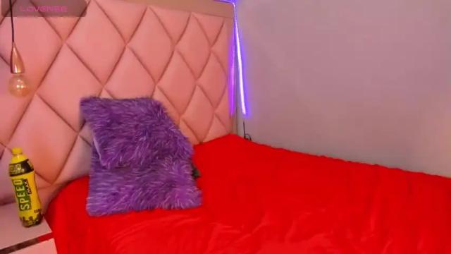 Image 12 of pretty_soffi_ Stream on Chaturbate on 22 months ago
