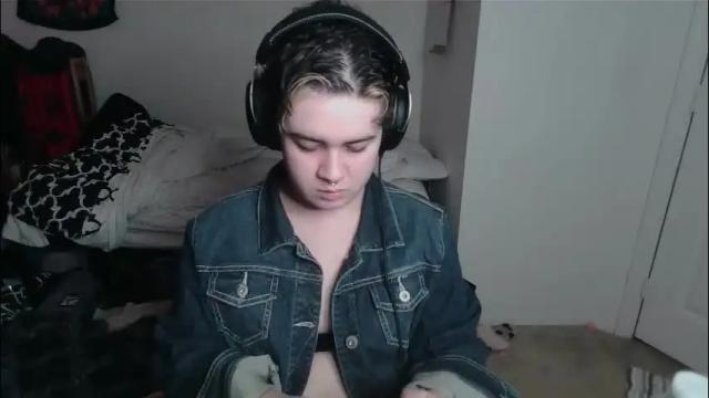 Thumbnail 3, prettyandpeachy's Stream at Chaturbate, 23 days ago