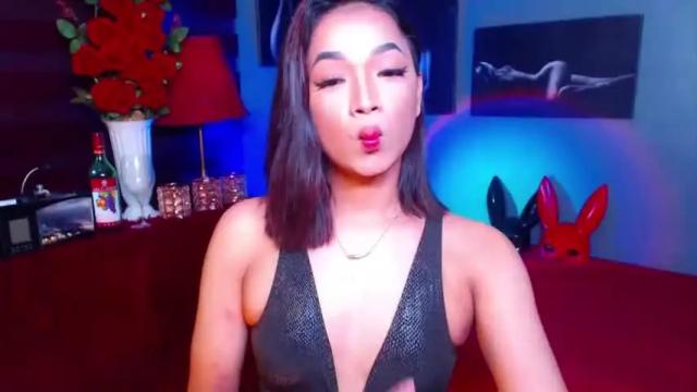 Image 2 of prettyasiangoddess Stream on Chaturbate on 16 months ago
