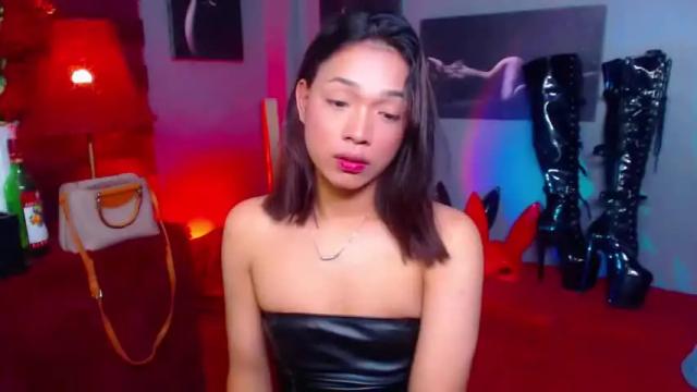 Image 4 of prettyasiangoddess Stream on Chaturbate on 14 months ago