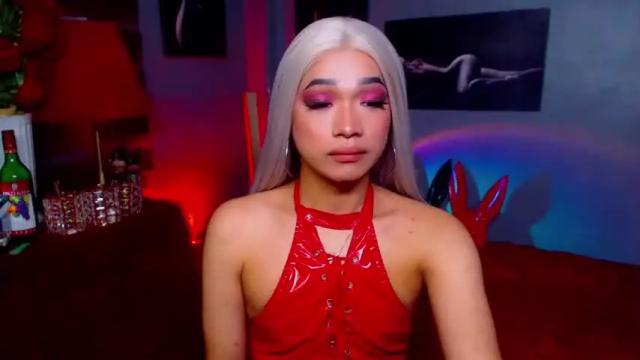 Image 3 of prettyasiangoddess Stream on Chaturbate on 14 months ago