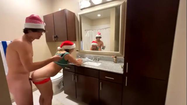 Image 4 of prettybabypetite Stream on Chaturbate on 18 months ago