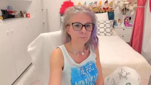 Image 4 of prettyblackeyes Stream on Chaturbate on 13 months ago