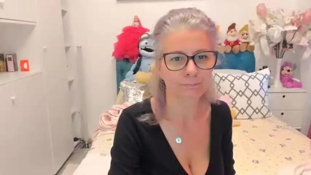 Image 12 of prettyblackeyes Stream on Chaturbate on 12 months ago