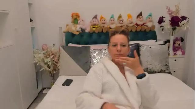 Image 12 of prettyblackeyes Stream on Chaturbate on 2 months ago