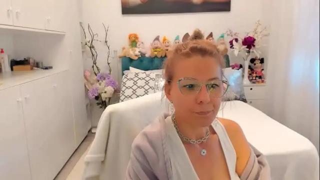 Thumbnail 3, prettyblackeyes's Stream at Chaturbate, 2 months ago