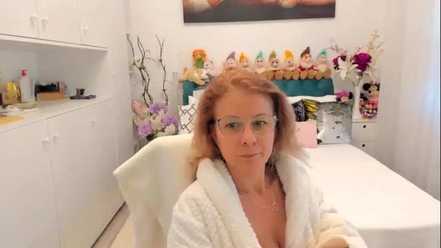 Image 6 of prettyblackeyes Stream on Chaturbate on 1 month ago