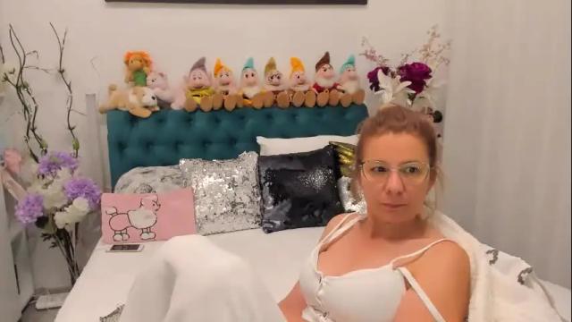 Thumbnail 2, prettyblackeyes's Stream at Chaturbate, 1 month ago