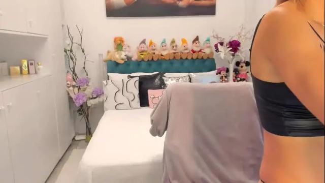 Image 2 of prettyblackeyes Stream on Chaturbate on 27 days ago