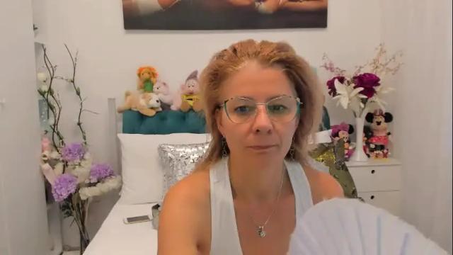 Image 6 of prettyblackeyes Stream on Chaturbate on 25 days ago