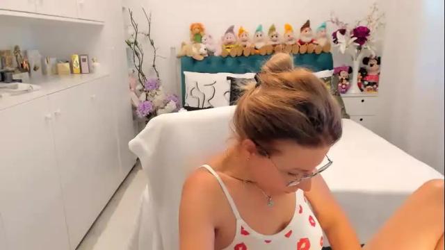 Image 12 of prettyblackeyes Stream on Chaturbate on 18 days ago