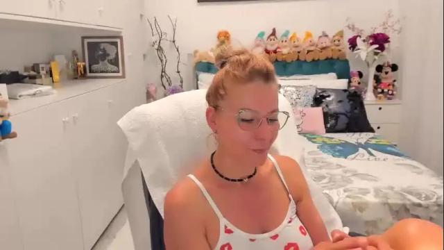 Image 6 of prettyblackeyes Stream on Chaturbate on 3 months ago