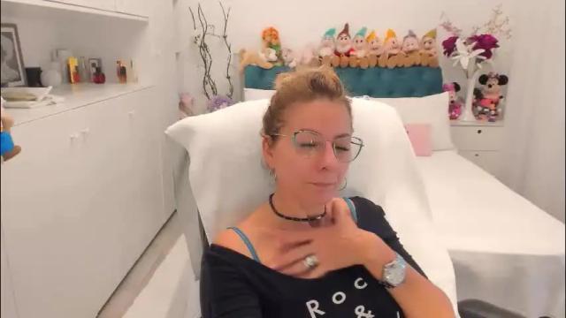 Thumbnail 3, prettyblackeyes's Stream at Chaturbate, 22 days ago