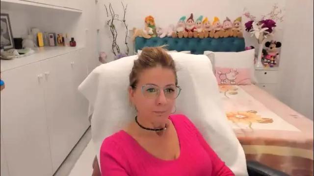 Thumbnail 3, prettyblackeyes's Stream at Chaturbate, 20 days ago