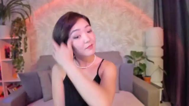 Image 12 of prettydi Stream on Chaturbate on 14 months ago