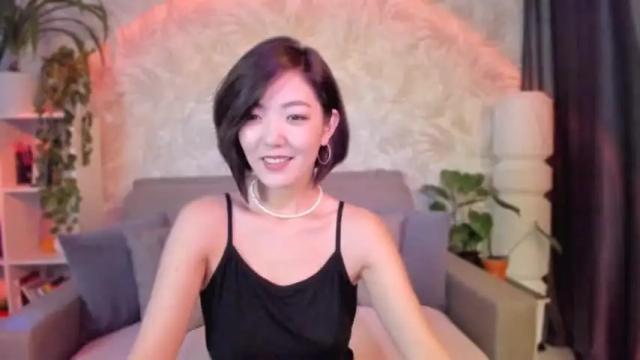 Image 6 of prettydi Stream on Chaturbate on 14 months ago