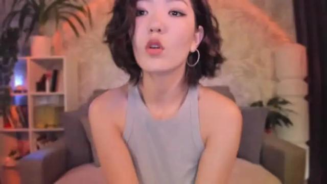 Image 2 of prettydi Stream on Chaturbate on 14 months ago