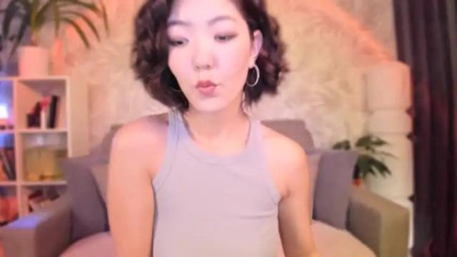 Image 4 of prettydi Stream on Chaturbate on 14 months ago