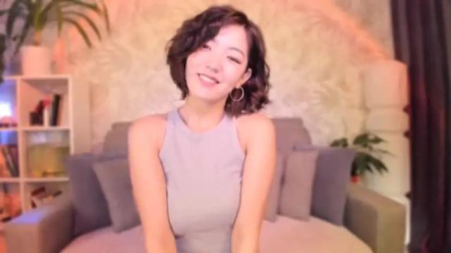 Image 8 of prettydi Stream on Chaturbate on 14 months ago