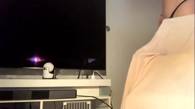 Image 3 of prettyflacka Stream on Chaturbate on 2 months ago