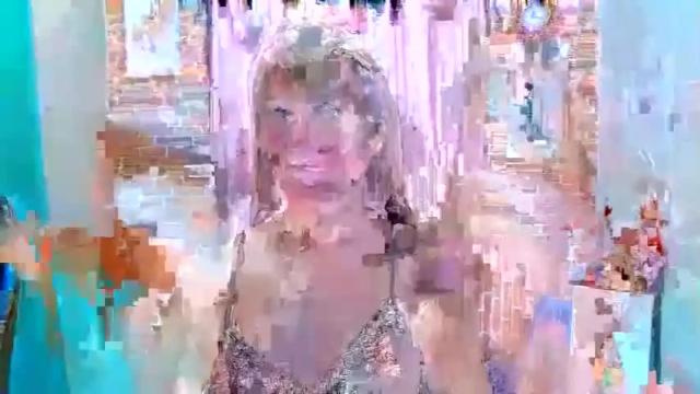 Image 3 of prettyhotnicole Stream on Chaturbate on 15 months ago