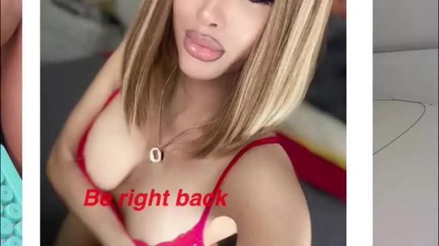 Image 3 of prettyjuliax Stream on Chaturbate on 2 months ago