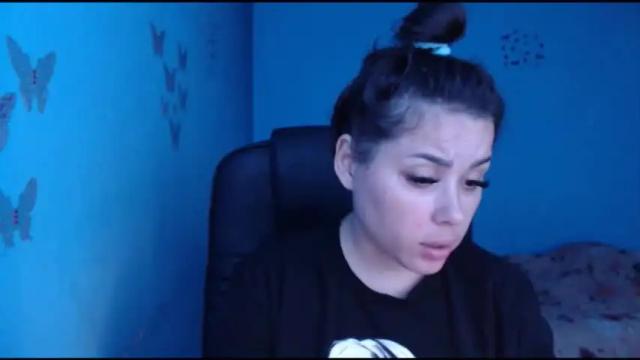 Image 2 of prettyjulliette Stream on Chaturbate on 12 months ago