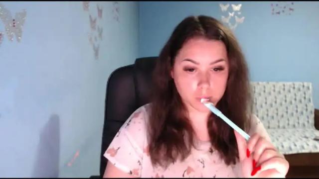 Image 2 of prettyjulliette Stream on Chaturbate on 12 months ago
