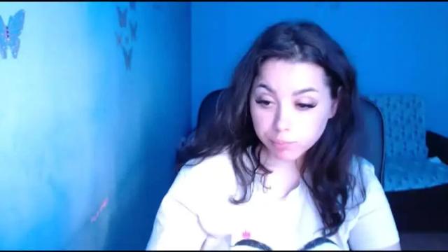 Image 8 of prettyjulliette Stream on Chaturbate on 12 months ago