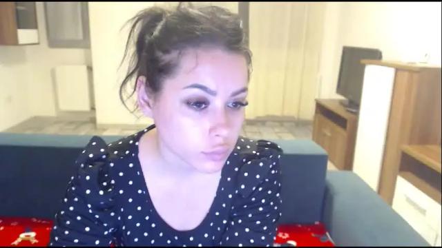 Image 4 of prettyjulliette Stream on Chaturbate on 14 days ago