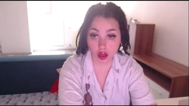 Image 12 of prettyjulliette Stream on Chaturbate on 1 month ago