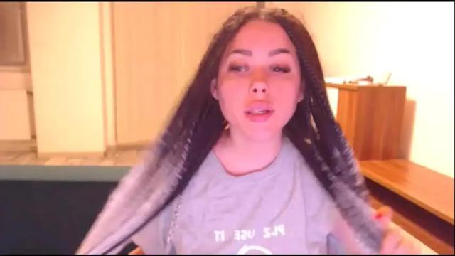 Image 11 of prettyjulliette Stream on Chaturbate on 9 days ago