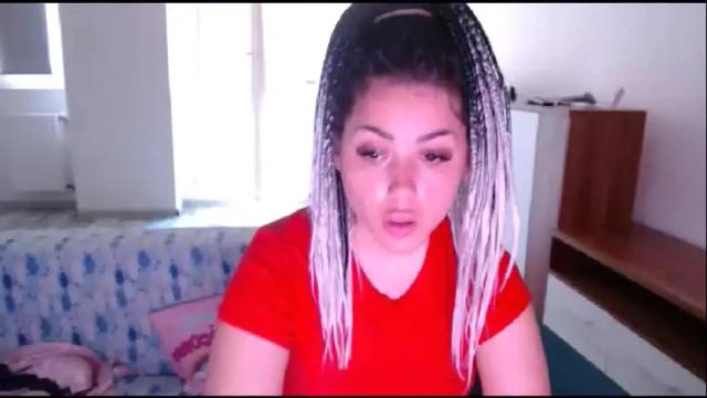 Image 4 of prettyjulliette Stream on Chaturbate on 6 days ago