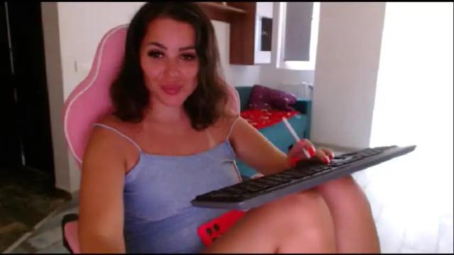 Image 11 of prettyjulliette Stream on Chaturbate on 1 month ago