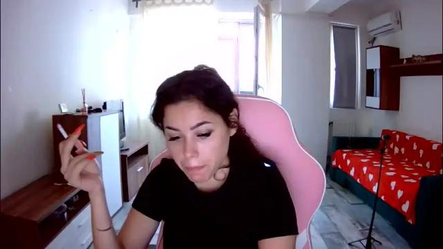 Image 3 of prettyjulliette Stream on Chaturbate on 1 month ago