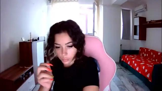 Image 8 of prettyjulliette Stream on Chaturbate on 1 month ago