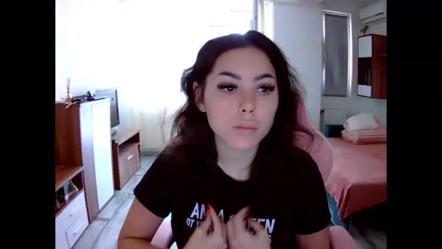 Image 11 of prettyjulliette Stream on Chaturbate on 1 month ago