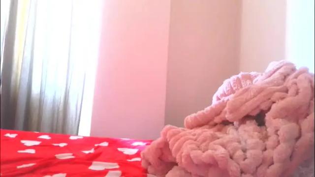 Image 6 of prettyjulliette Stream on Chaturbate on 11 days ago