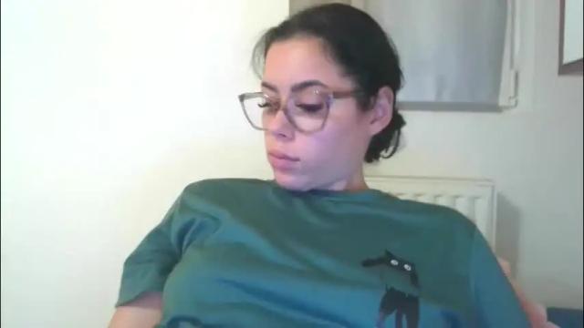 Image 7 of prettyjulliette Stream on Chaturbate on 7 days ago