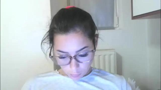 Image 6 of prettyjulliette Stream on Chaturbate on 3 days ago